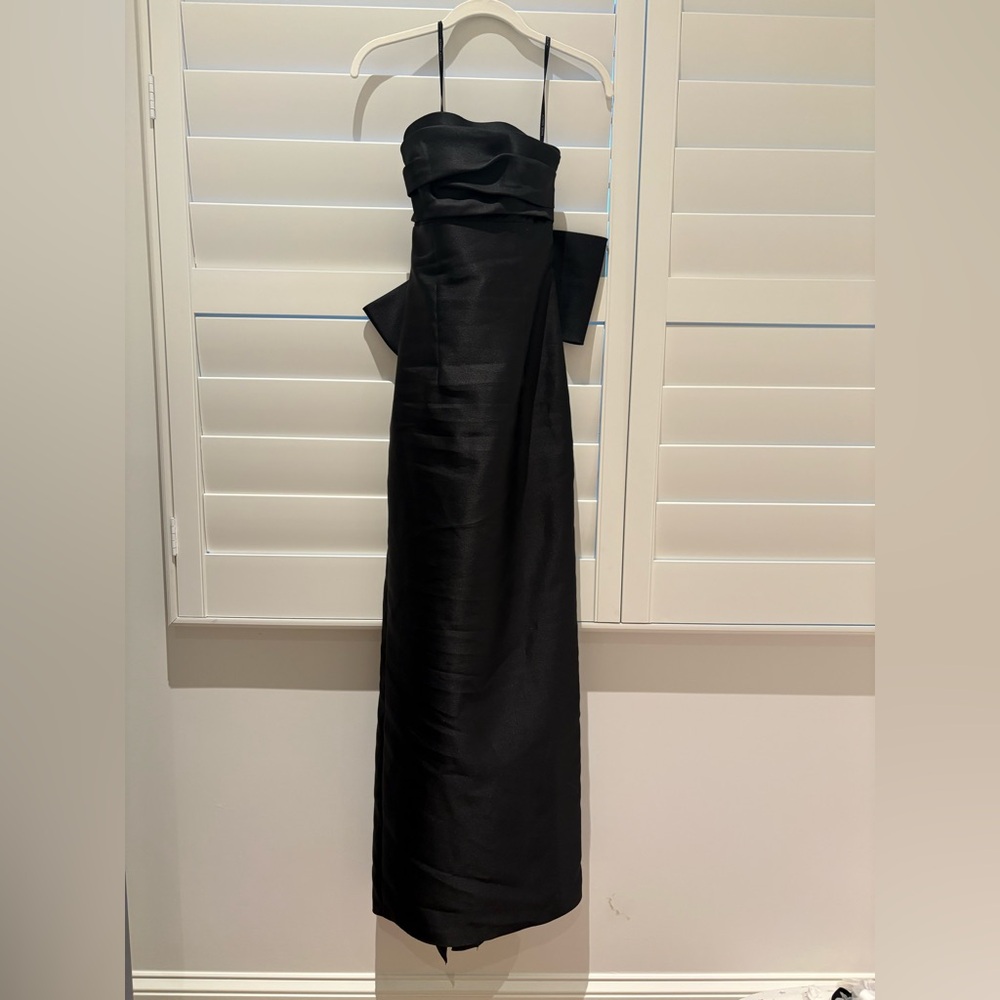 Alfred Sung Bow Ball gown